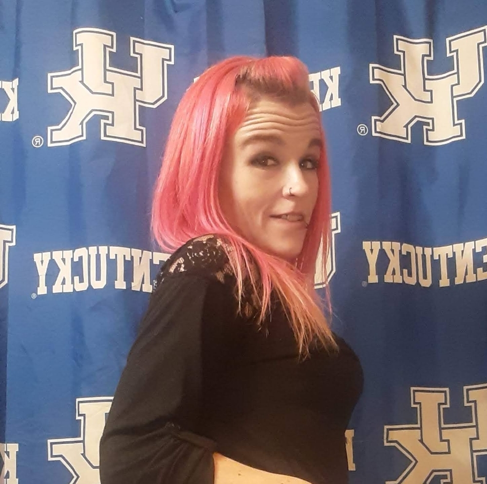 Meet your Posher, Chrissy